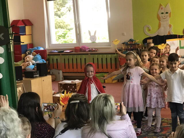 Besídky maminkám k svátku 3.5. 16.5. 18.5.2023